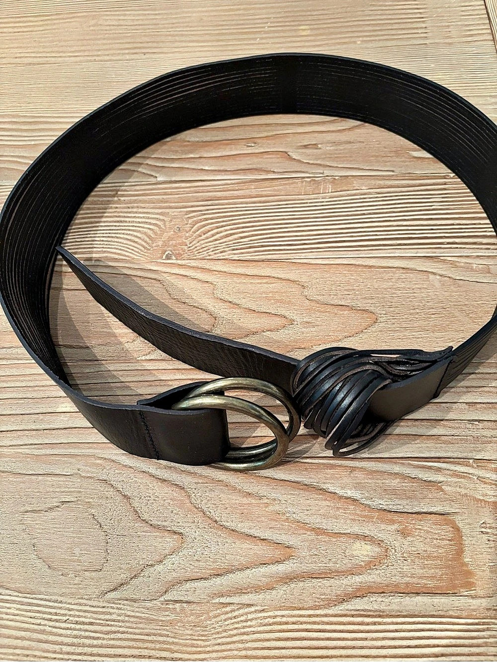Anthropologie Black Leather Ring Belt Size XS/S
